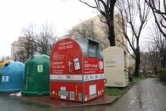 Obok bloków na osiedlach stanęły wielkie pojemniki na elektroodpady LOKALIZACJE