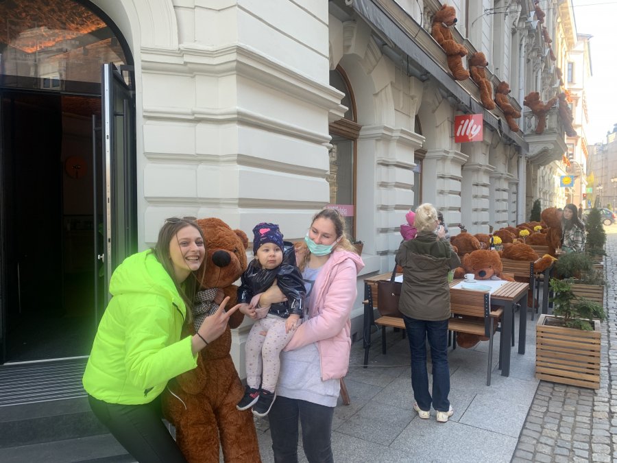 #chceMISIE przed Magnum. Klienci czekają na otwarcie bielskich restauracji - foto