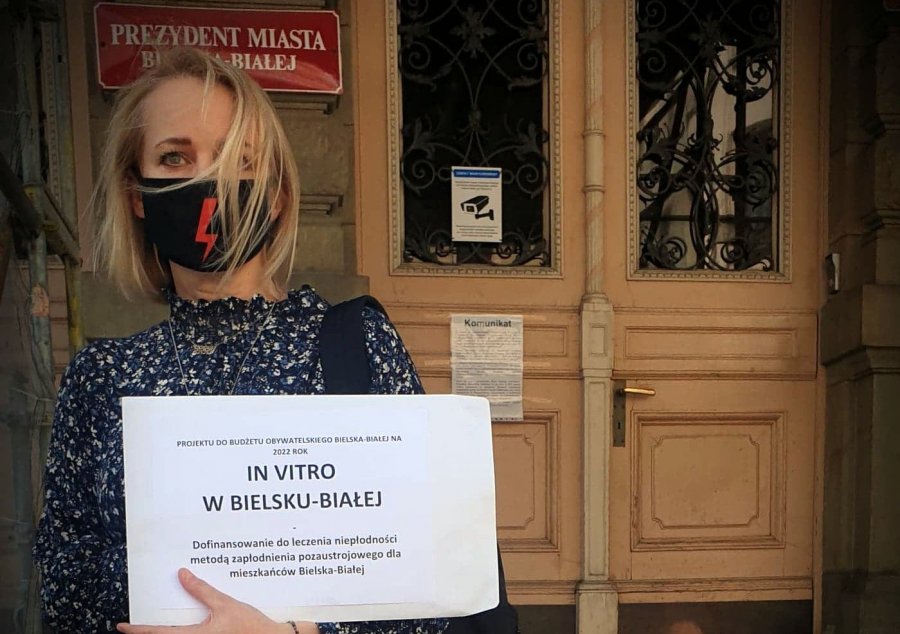 Dofinansowanie in vitro dla 50 par z Bielska-Białej? Projekt Czarnego Protestu