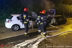 Seria zagadkowych podpaleń samochodów. Umorzono z powodu niewykrycia sprawcy