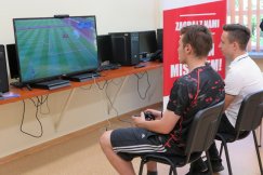 W szkole nauczą się grać na konsoli. Klasy e-sportowe w Bielsku-Białej