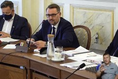 Wotum zaufania dla prezydenta Bielska-Białej. Tylko klub PiS był przeciw - foto