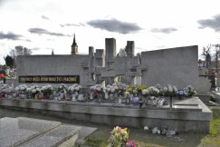 Ogień rozlał się szerokim, płonącym morzem. 50 lat od tragedii w czechowickiej rafinerii