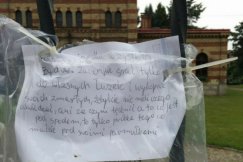 Kolejny akt antysemityzmu na cmentarzu żydowskim. W worku były fekalia - foto