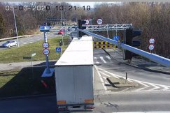 Ich przepisy nie obowiązują. Bramownice niszczone co kilka dni