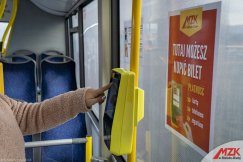 MZK ogłosił dwa przetargi. W 2022 roku za bilet zapłacimy kartą