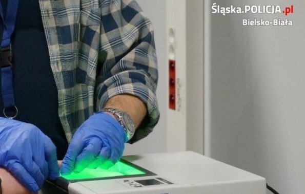 Niecodzienne włamanie przy ul. Karpackiej. Ukradziono tylko jeden przedmiot