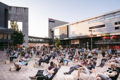 Najlepsza muzyka na Letniej Scenie SFERY również w sierpniu. PROGRAM