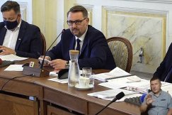 Prezydent Bielska-Białej przyjmie podwyżkę? "Musiałbym natychmiast opuścić salę sesyjną"