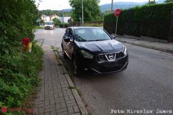 Zderzenie auta z rowerzystką. Samochód trafił w koło roweru - foto