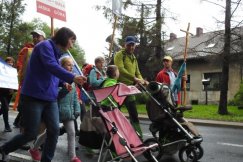 Bielszczanie idą na Jasną Górę. Liczbę pielgrzymów wyznaczył inspektor sanitarny - foto
