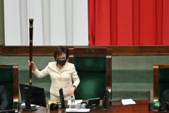 Wczoraj w Sejmie nie tylko Lex TVN. Podwyżki wynagrodzeń dla samorządowców