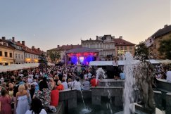 Neapol na bielskim Rynku. Tłumy słuchały włoskich przebojów ZDJĘCIA
