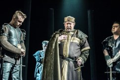„Grając z nim czułam, że pnę się w górę”. Aktorzy wspominają zmarłego kolegę
