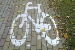 Nowa trasa rowerowa w centrum Bielska-Białej. Piktogramy pokażą kierunek jazdy