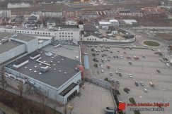 Parking przed Galerią Sfera powinien być ogólnodostępny i bezpłatny