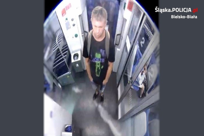 Ukradł walizkę w pociągu. Policja publikuje film z monitoringu FILM