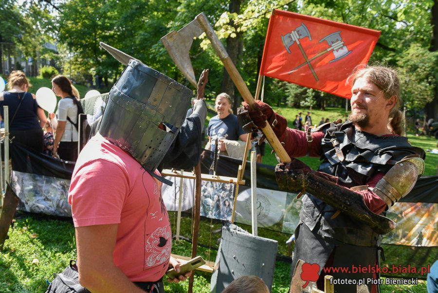 Tłumnie w Parku Słowackiego. Z tego zaproszenia trzeba było skorzystać! ZDJĘCIA
