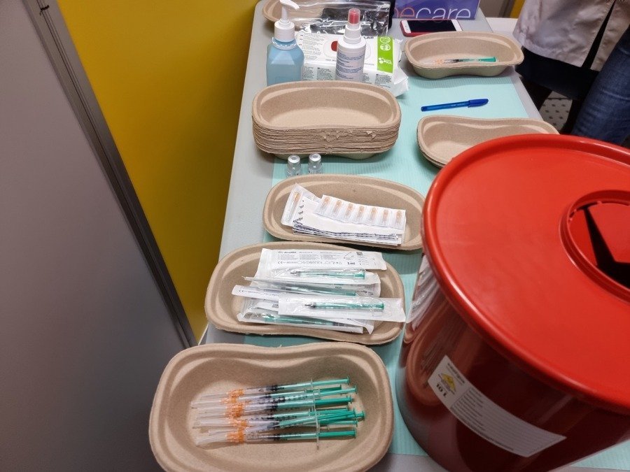 Bielski szpital rozpoczął szczepienia trzecią dawką. Tylko dla określonych grup pacjentów