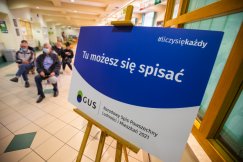 Jeśli sam się nie spiszesz, zapuka rachmistrz. Nie możesz mu odmówić udziału w spisie!