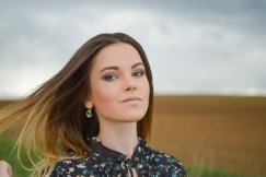 Co powinna zawierać emulsja do mycia twarzy?