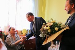 Świętuje setną rocznicę urodzin. Dramatyczne koleje losu bielszczanki - foto