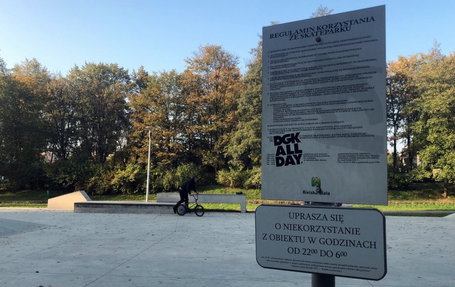 Nowy kompleks rekreacyjny. Do jazdy na łyżworolkach, deskorolkach i rowerach  - foto