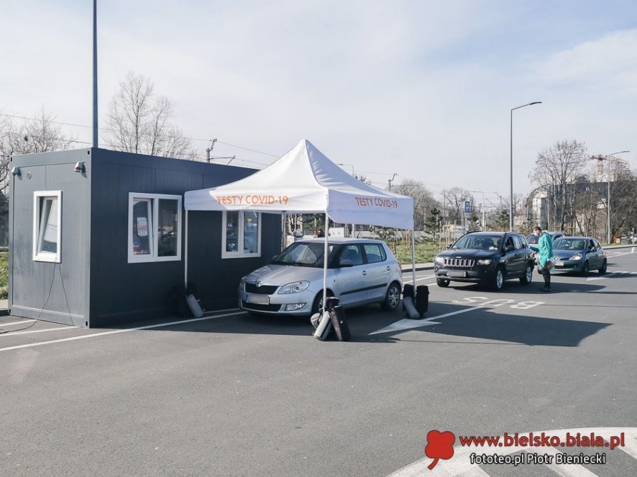 Ponad 880 nowych przypadków w województwie. Jaka sytuacja w Bielsku-Białej?