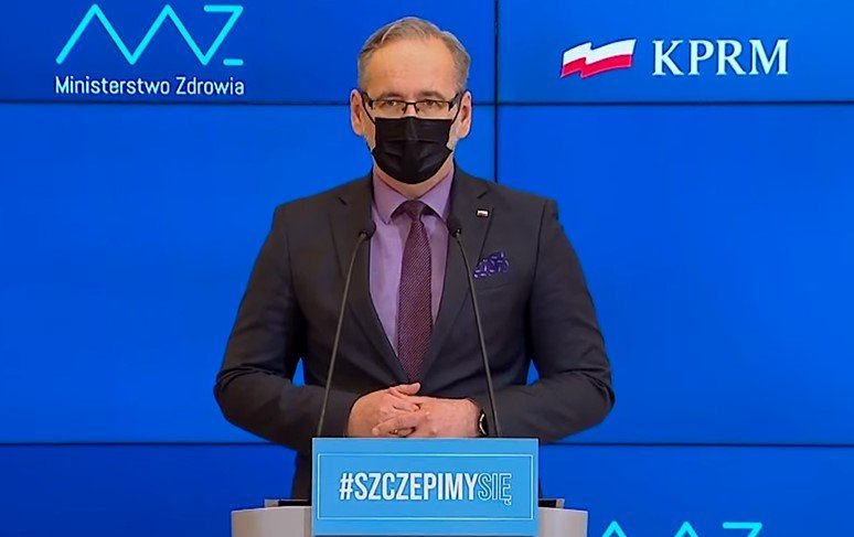 Restrykcje sanitarne w gastronomii, hotelach i kościołach. Ne dotyczą zaszczepionych