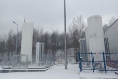 Wielki zbiornik na tlen w Szpitalu Wojewódzkim. Więcej pacjentów pod respiratorami - foto