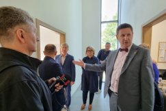 Czuję rozżalenie i gorycz. Komu mamy wierzyć - naukowcom czy anonimowym wpisom?