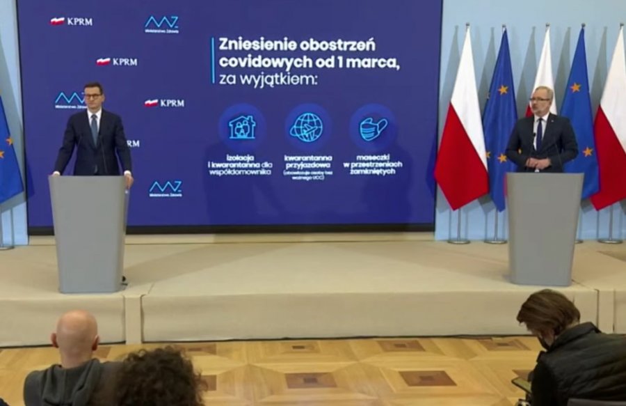 Rząd znosi większość obostrzeń sanitarnych. Co z maseczkami?