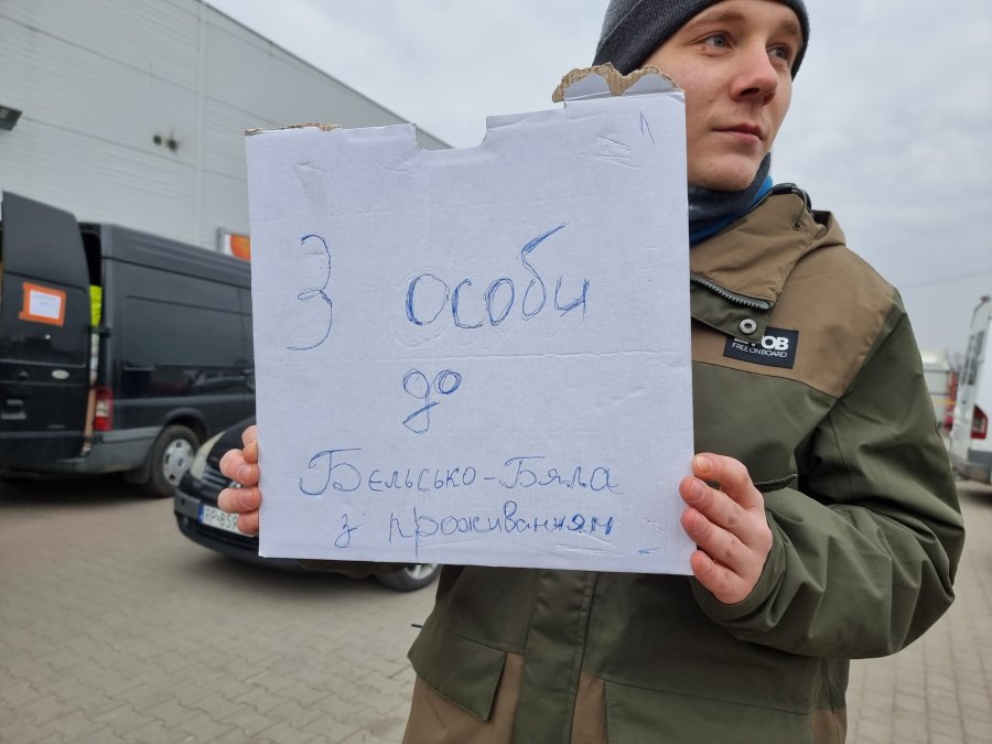 Portal bielsko.biala.pl jedzie z darami na granicę. Relacja na żywo AKTUALIZACJA
