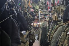 Kamizelki kuloodporne pilnie poszukiwane. Bielscy Ukraińcy idą na wojnę