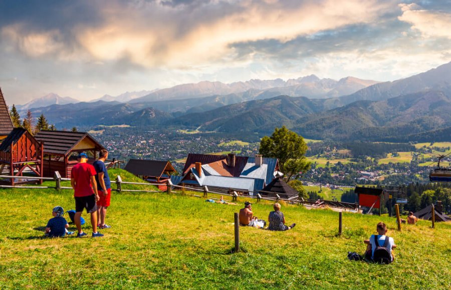 Rozrywkowe Zakopane, czyli gdzie spotkać się ze znajomymi na Krupówkach