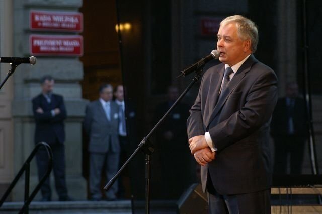 Ronda Lecha Kaczyńskiego szybko nie będzie. Pierwszeństwo dla zasłużonych bielszczan