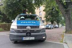 Kibice wtargnęli na murawę. Konieczna była interwencja policji