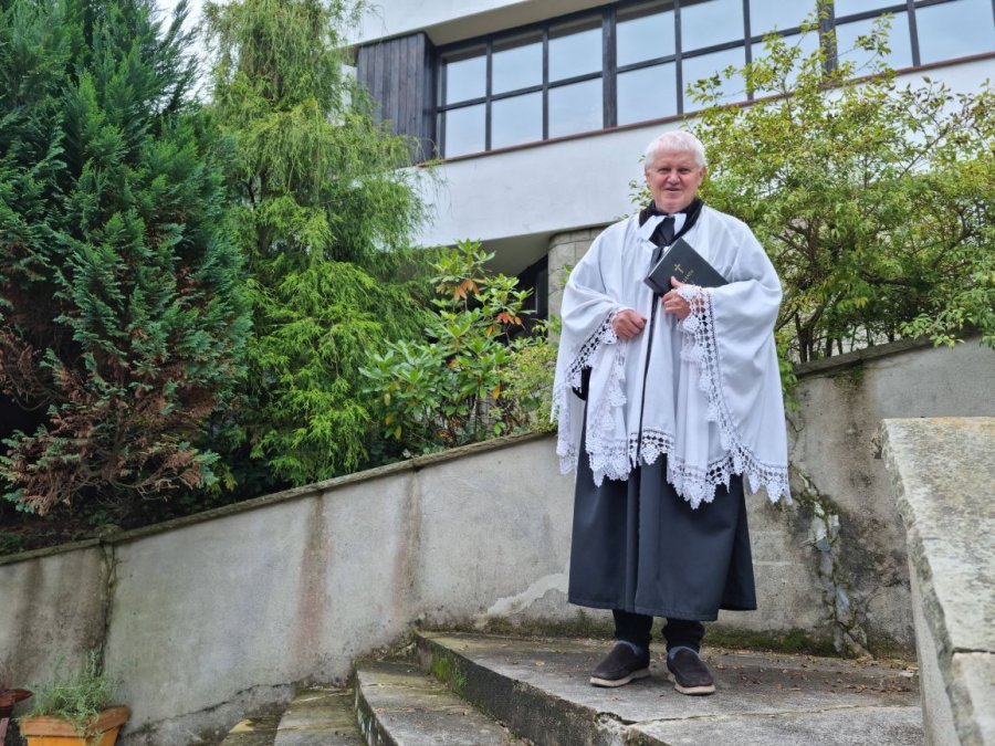 Świątynie pustoszeją, duszpasterze mają trzy razy więcej roboty niż kiedyś