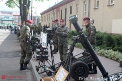 Spadochroniarze zapraszają do koszar. Dynamiczne pokazy, defilada i wiele innych atrakcji