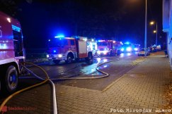 Rozpalił ognisko w pokoju. Zagrożenie życia lub zdrowia wielu osób w bloku