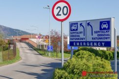 Prawie 7 godzin czekał w karetce przed SOR, a później zmarł. Doszło do błędu?