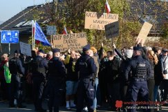 Wojna światów w Bielsku-Białej. Ostry protest przeciwników prezesa ZDJĘCIA