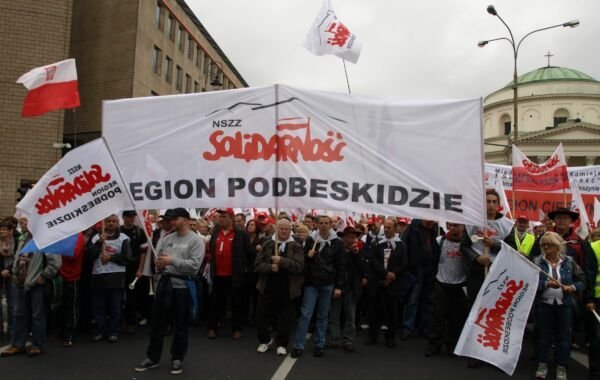 „Marsz Godności” odwołany. Z Bielska-Białej wybierało się ponad 300 osób