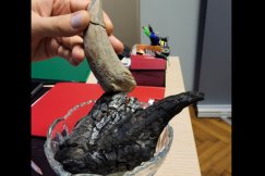Dewastacja na beskidzkim szlaku. Turyści odnaleźli szczątki popularnej rzeźby - foto