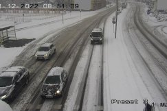 Niebezpiecznie w Bielsku-Białej. Centrum pokryte błotem pośniegowym ZDJĘCIA
