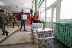 Weekend cudów w Bielsku-Białej. Każda rodzina otrzymała średnio 18 paczek - foto
