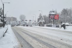 Śnieg zasypuje Bielsko-Białą! Tylko naliczanie kar nie poprawi trudnej sytuacji - foto