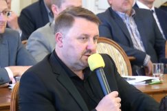 Wielomilionowe straty bez rekompensaty. Ryzyko dalszego zadłużania miasta