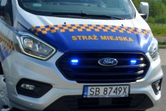 Osadzony chce likwidacji Straży Miejskiej. Pisze, że funkcjonariusze śpią w radiowozie