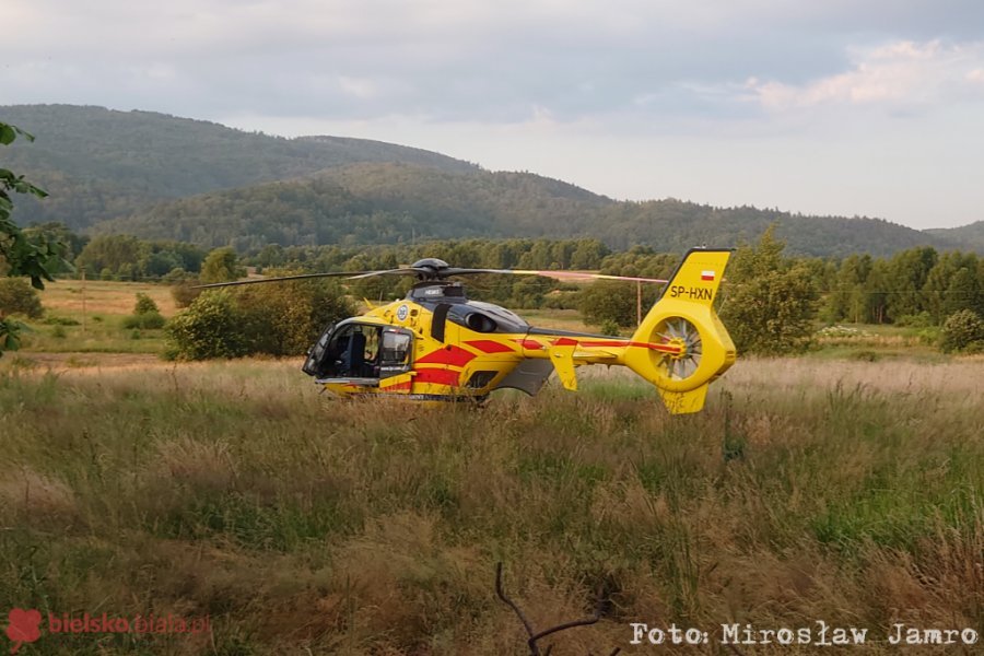 Lądował helikopter LPR, kobieta z obrażeniami głowy trafiła do szpitala